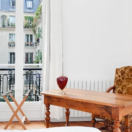 Le Marais Elegant *